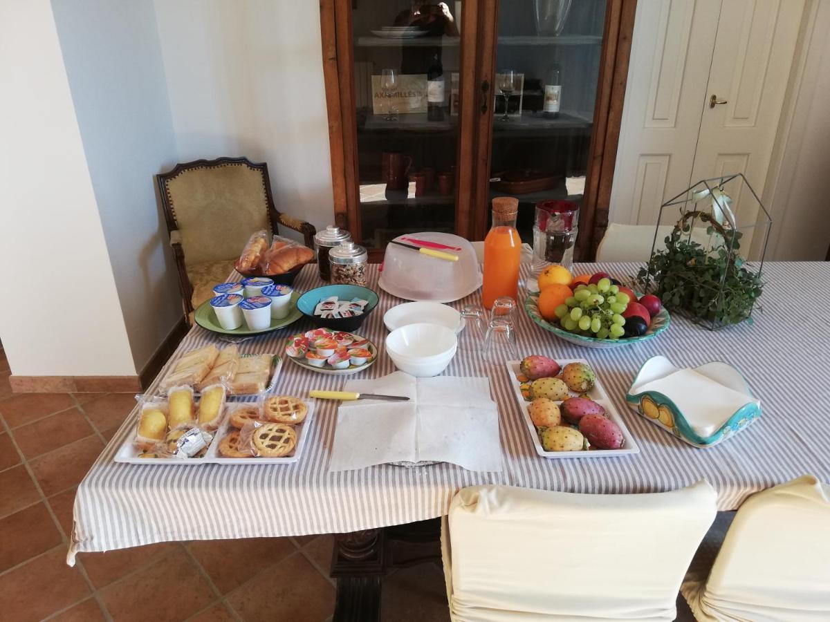 Bed and Breakfast Piccolo Borgo Cava deʼ Tirreni Exterior foto