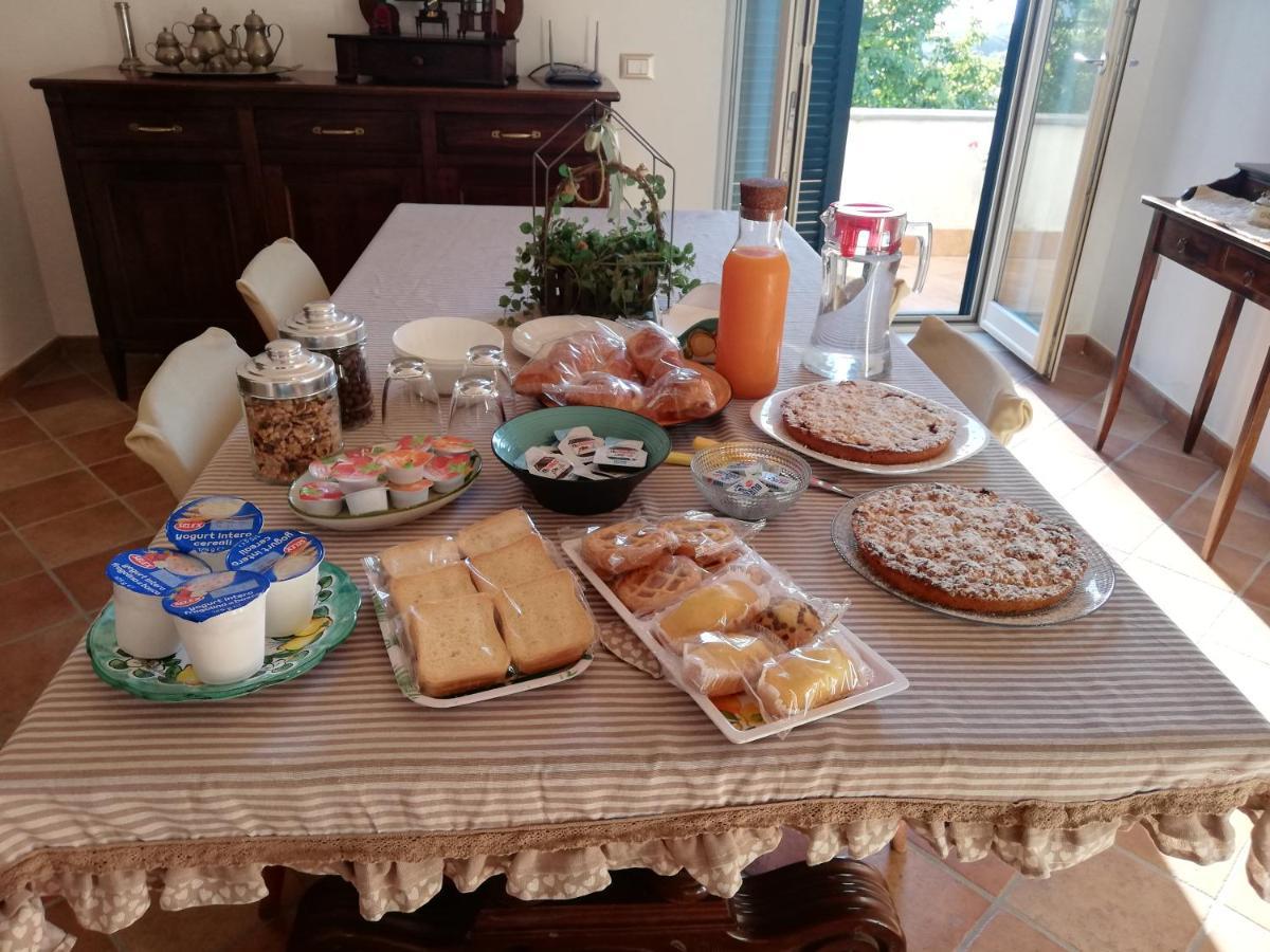 Bed and Breakfast Piccolo Borgo Cava deʼ Tirreni Exterior foto